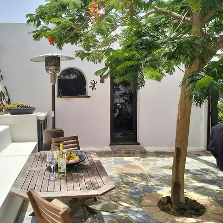 Boutique In Old Canarian Winery, Lanzarote Holiday home