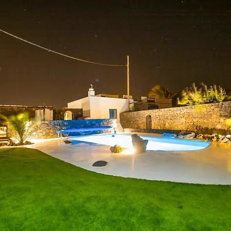 Boutique In Old Canarian Winery, Lanzarote *